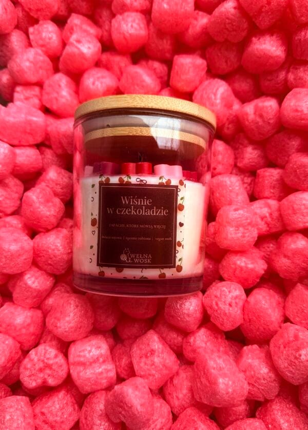 Walentynkowa świeca - Wiśnie w czekoladzie